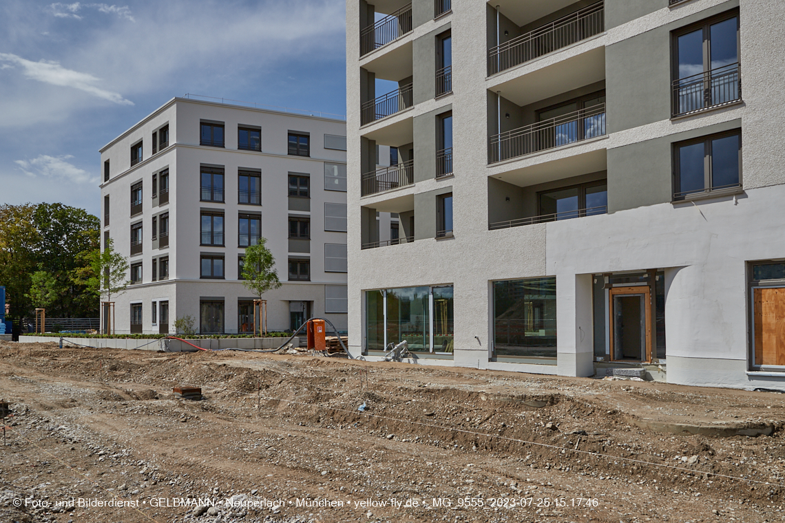25.07.2023 - Rundgang im Alexisquartier in Neuperlach